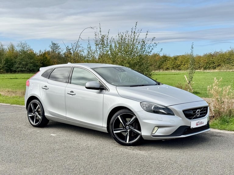 2016 Volvo V40 2.0 D4 R-Design Lux Nav Auto Euro 6 (s/s) 5dr HATCHBACK Diesel Automatic