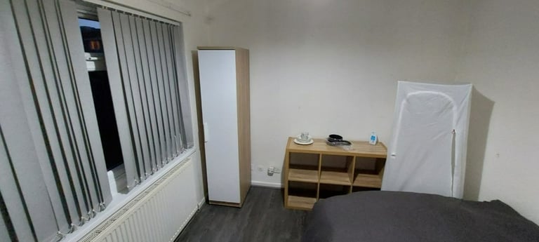 ***ROOM TO RENT*** in BANTOCK WAY***DOUBLE ROOM***ALL DSS ACCEPTED***SEE DESCRIPTION***
