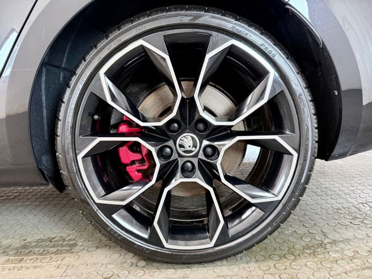 2017 Skoda Octavia 2.0 TSI 245 vRS 5dr ESTATE PETROL Manual
