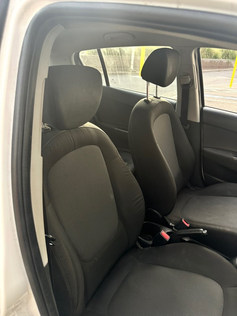 Hyundai, I20, Hatchback, 2014, Manual, 1248 (cc), 5 doors