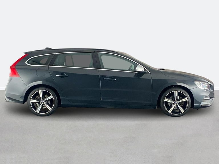 2017 Volvo V60 D2 [120] R DESIGN Nav 5dr Estate DIESEL Manual