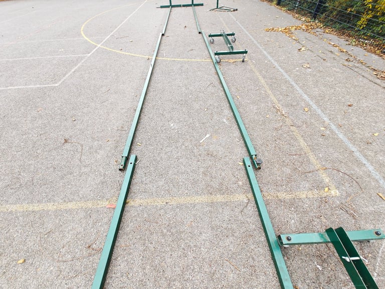 Tennis posts Vermont and Harris 