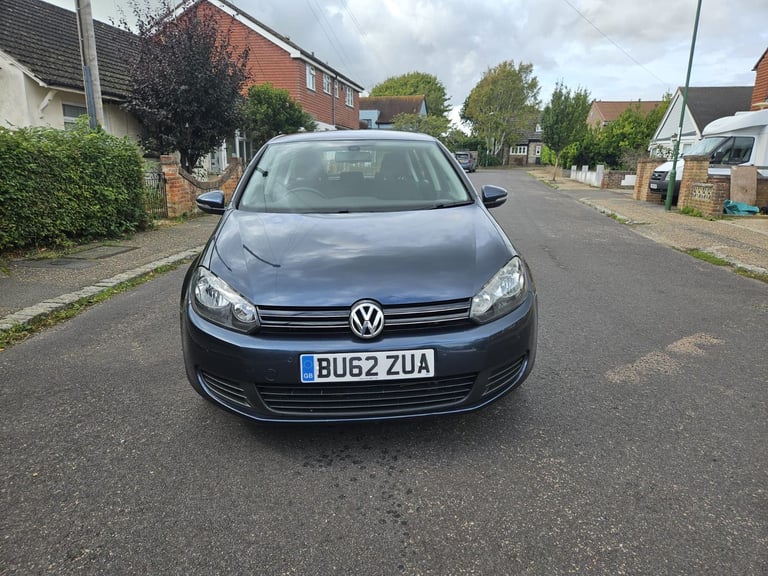 image for Volkswagen, Golf, automatic 2012, Semi-Auto, 1390 (cc), 5 doors