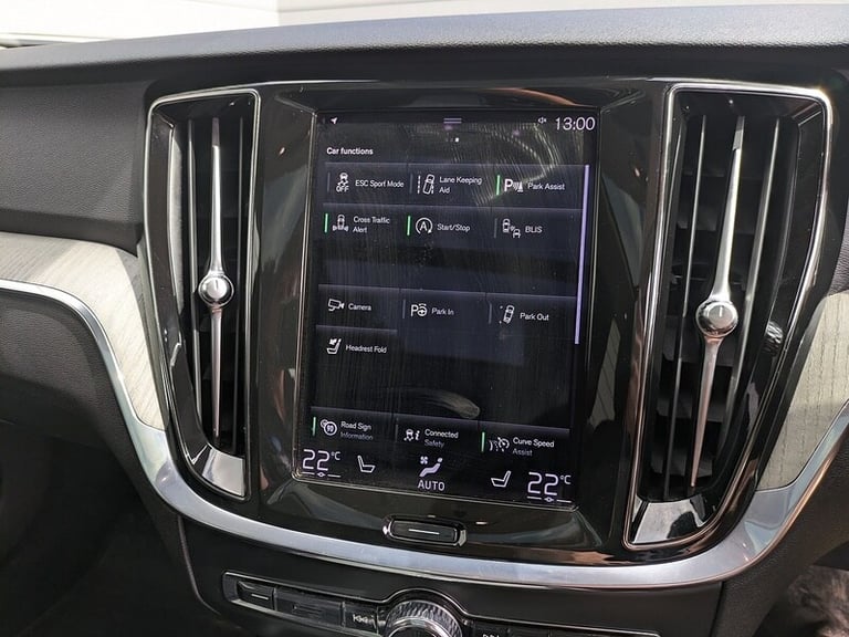 2020 Volvo V60 Cross Country B5 MHEV Estate HYBRID Automatic