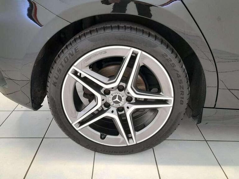 2019 Mercedes-Benz A-Class 1.3 A180 AMG Line Hatchback 5dr HATCHBACK Petrol Manual