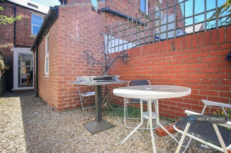 4 bedroom house in Shortridge Terrace, Newcastle Upon Tyne, NE2 (4 bed) (#2654561)