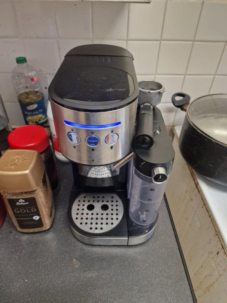 image for Coffee Machine with milk frother for sale 