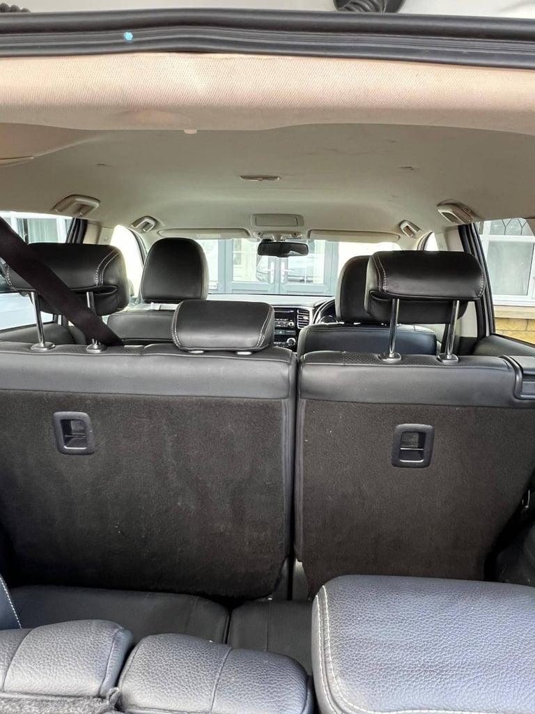 Mitsubishi Outlander 2016 (16) - 2.2 DI-D GX3 5dr Diesel Auto 4WD(Euro 6)*7 SEAT*