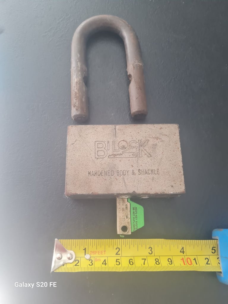 Container heavy duty padlock 