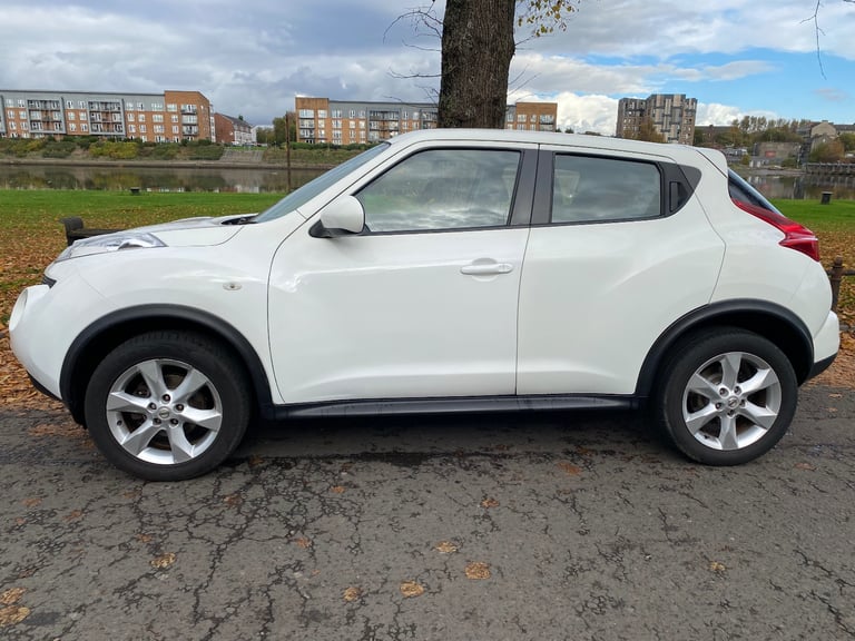 Nissan, JUKE, Hatchback, 2012, Manual, 1598 (cc), 5 doors