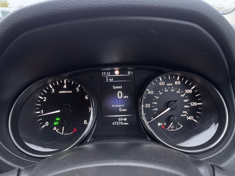 2015 Nissan Qashqai 1.2 DiG-T N-Tec+ 5dr HATCHBACK Petrol Manual