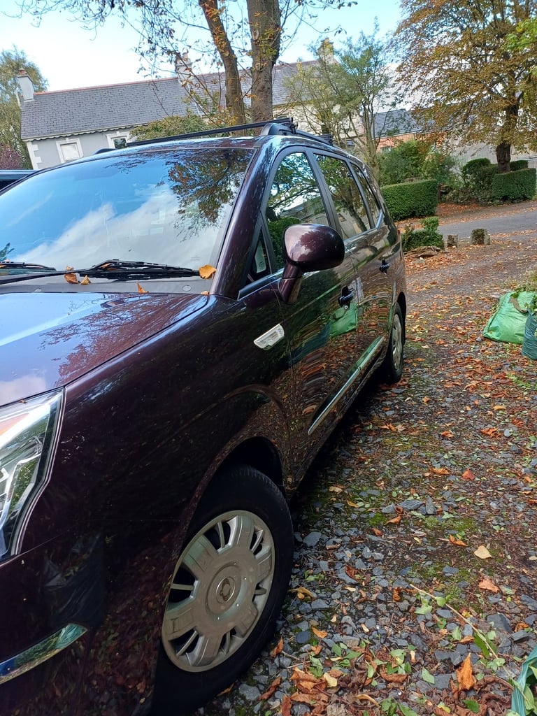 Ssangyong, TURISMO, MPV, 2017, Manual, 2157 (cc), 5 doors