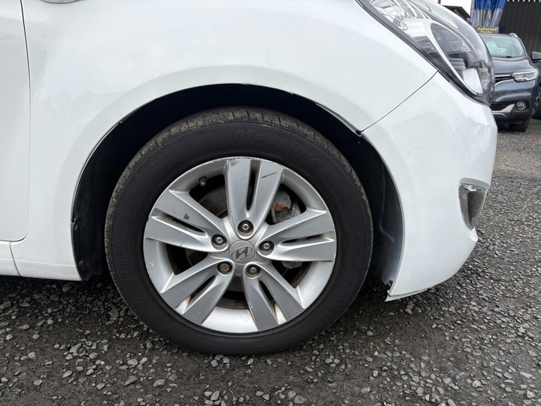 2013 Hyundai ix20 1.6 Active Hatchback 5dr Petrol Auto Euro 5 (123 bhp) Petrol