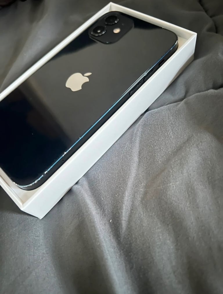 Apple iPhone 12 64GB 