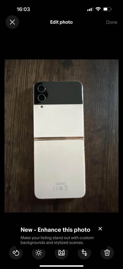 image for New Samsung Galaxy Z Flip4