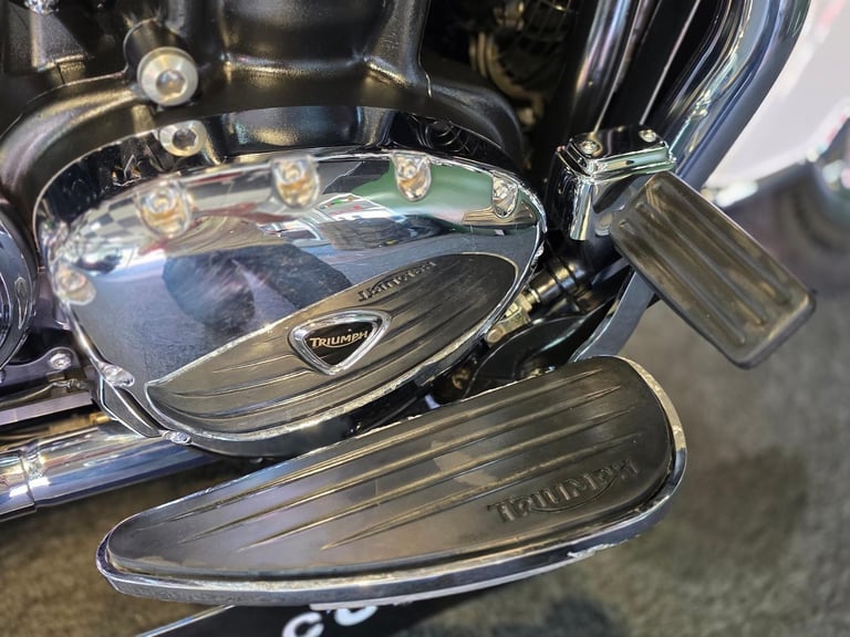 2016 TRIUMPH THUNDERBIRD 1700CC LT 15,000 MILE'S 