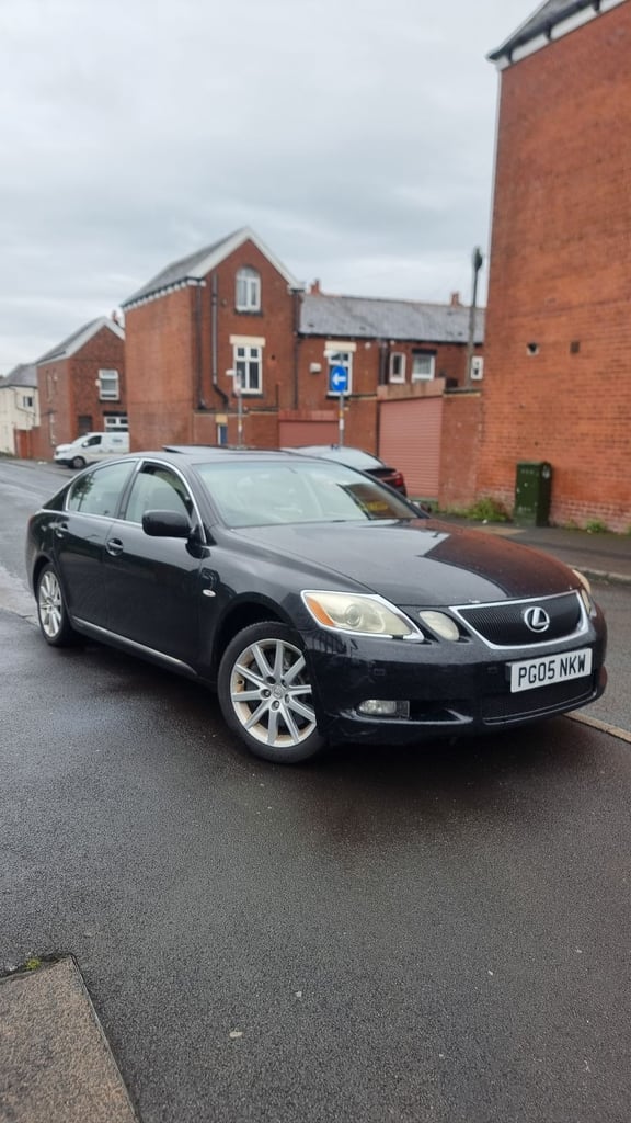 GS300 V6 245HP AUTO PXWELCOME 