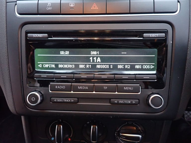 2013 13 VOLKSWAGEN POLO 1.2 MATCH EDITION HATCHBACK 5DR PETROL MANUAL EURO 5 (70