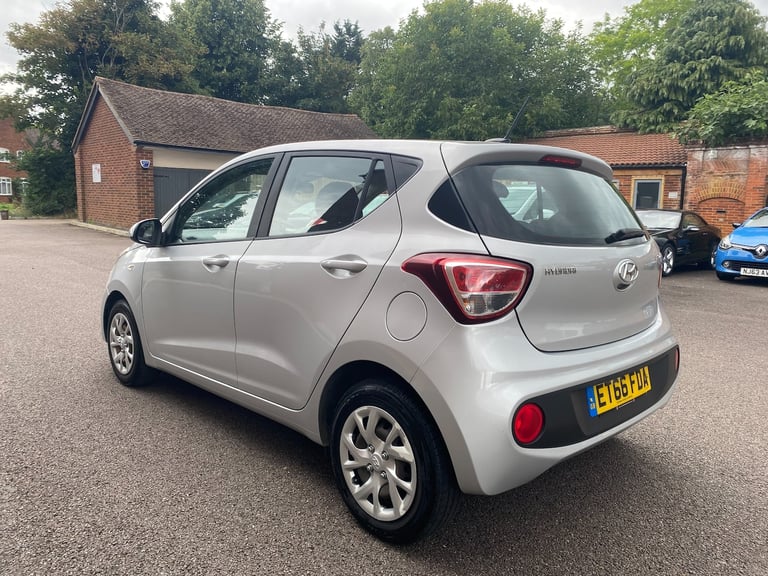 2017 Hyundai i10 1.2 SE Hatchback 5dr Petrol Manual Euro 6 (87 ps) Petrol