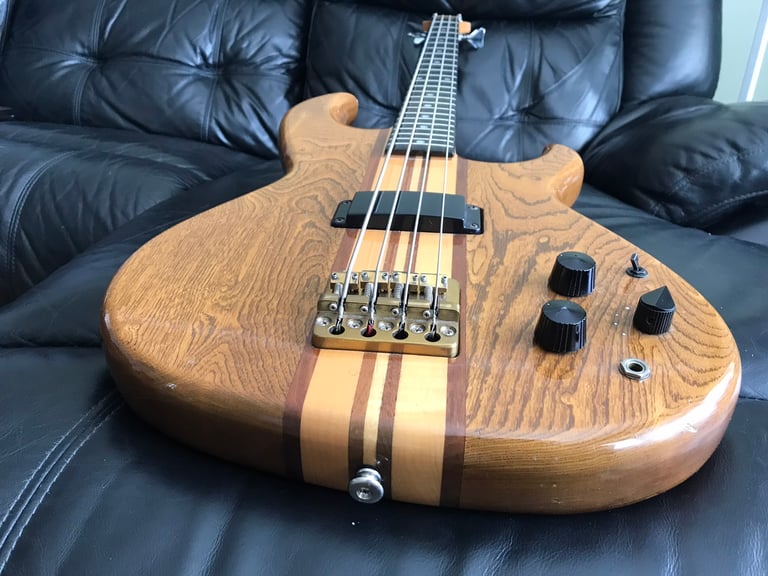 Aria SB1000 early 1980 ‘batwing’ in Oak - recent service, new strings