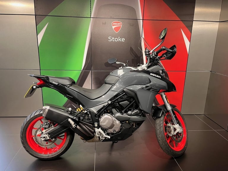 image for 2021 MULTISTRADA V2S LOW MILEAGE WITH HEATED GRIPS READY TO GO