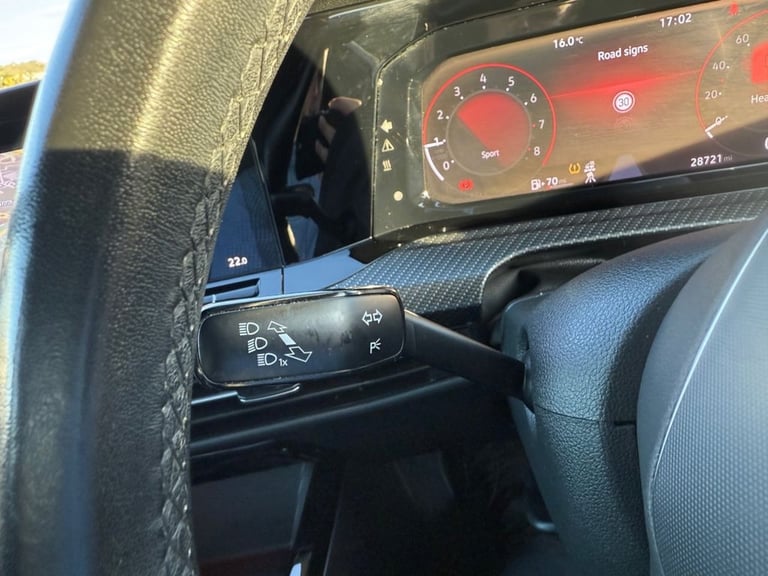 2023 23 VOLKSWAGEN GOLF 1.5 TSI R-LINE HATCHBACK 5DR PETROL MANUAL EURO 6 (S/S) 