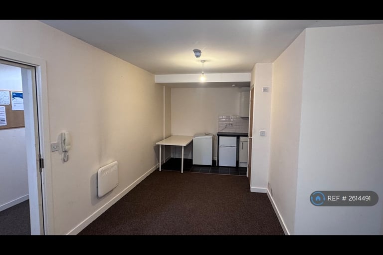 1 bedroom in Mersey Road, Runcorn, WA7 (#2614491)