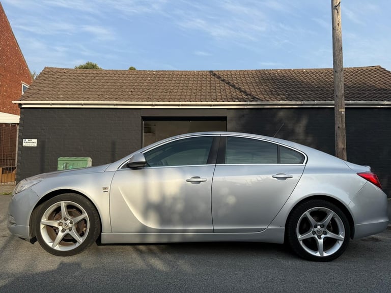 2011 Vauxhall Insignia 1.8i 16V SRi Vx-line 5dr HATCHBACK Petrol Manual