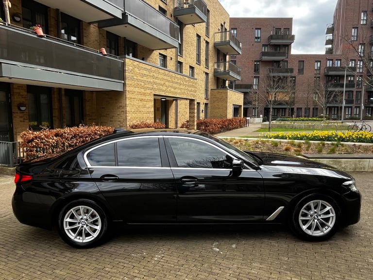 2021 BMW 5 Series 2.0 520d MHT SE Saloon 