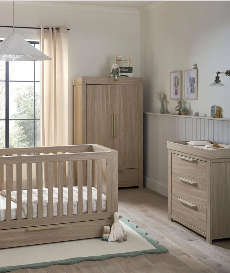 Mamas & Papas Franklin 3 Piece Cotbed Range with Dresser Changer & Double Wardrobe - Oak