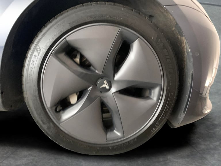 2020 Tesla Model 3 Standard Plus 4dr Auto SALOON ELECTRIC Automatic