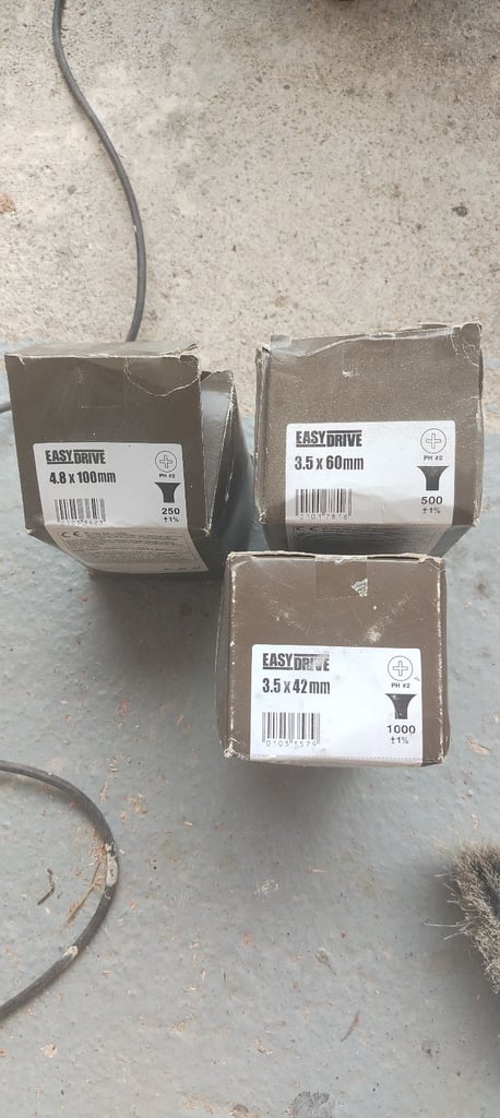 Drywall screw