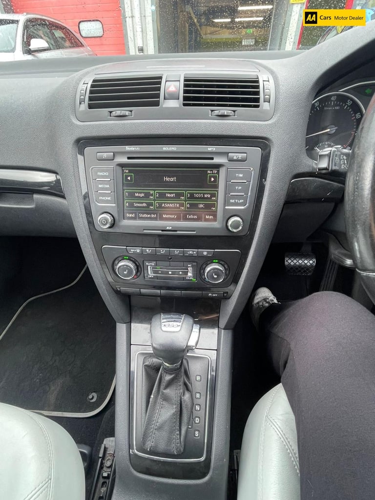 2010 Skoda Octavia 1.8 TSI Laurin + Klement 5dr DSG HATCHBACK PETROL Automatic