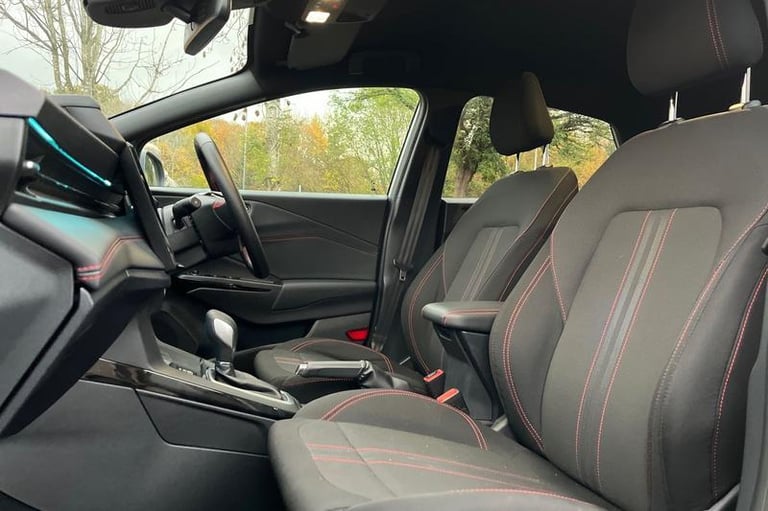 2025 Ford Puma 1.0 EcoBoost Hybrid mHEV ST-Line 5dr DCT HATCHBACK PETROL Automatic