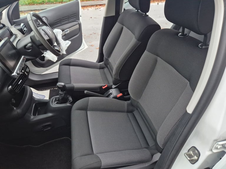 2018 Citroen C4 Cactus 1.2 PureTech [82] Feel 5dr HATCHBACK Petrol Manual