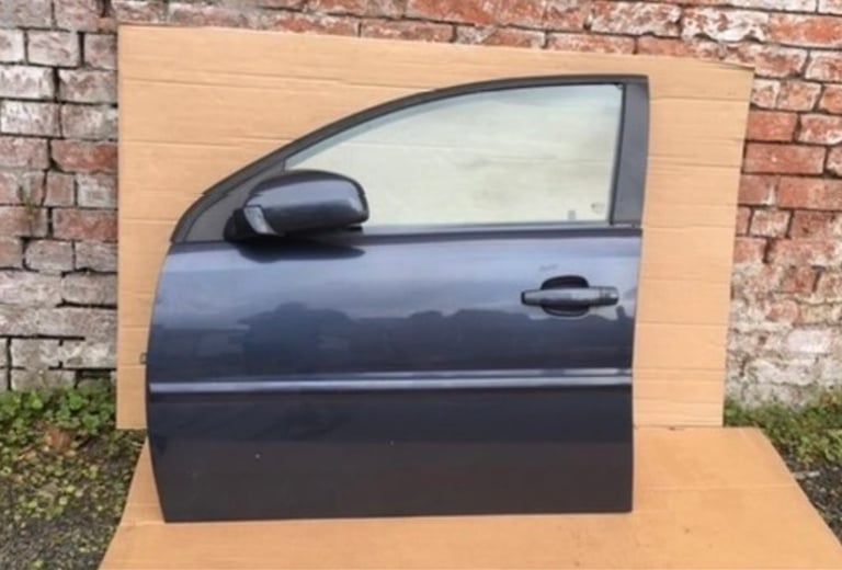 VAUXHALL VECTRA C BODY PANELS FOR SALE 
