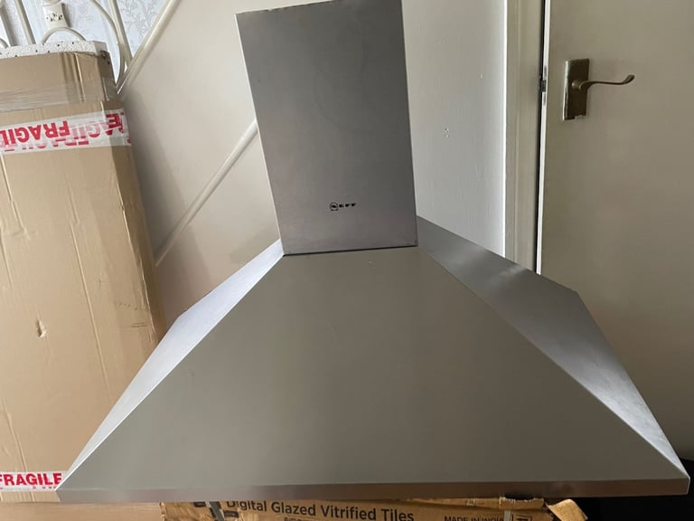 image for Stainless Steel Kitchen Extractor Hood (NEFF)