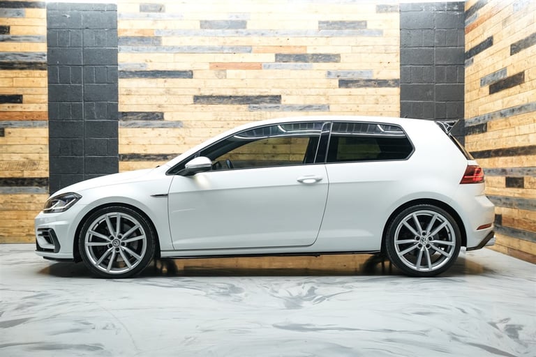 2017 Volkswagen Golf R TSI DSG Hatchback Petrol Semi Automatic