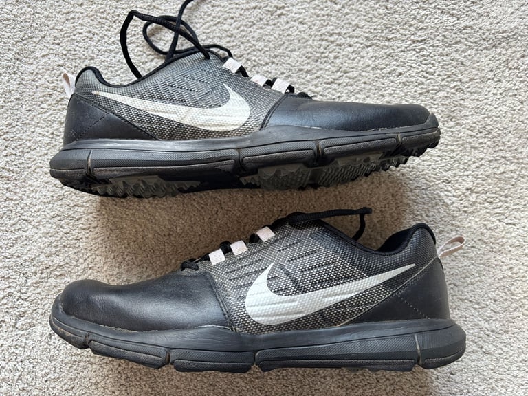 Men’s Nike Golf Shoes UK Size 8.5