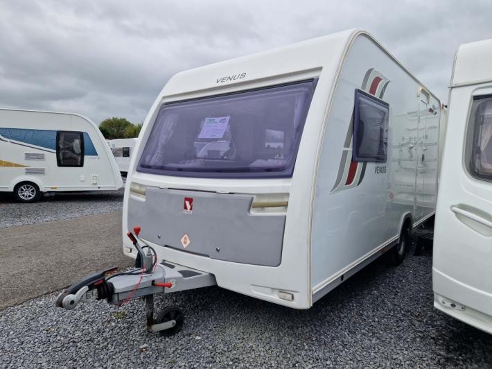 2015 Lunar Venus 460/2 Used Caravan