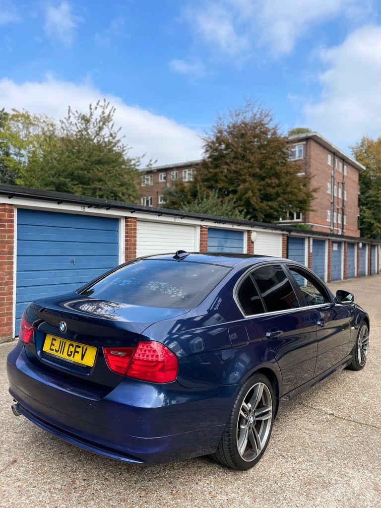 BMW, 3 SERIES, Saloon, 2011, Semi-Auto, 1995 (cc), 4 doors