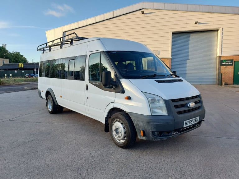 ONLY 51K MILES 17 SEAT MINIBUS FORD TRANSIT 