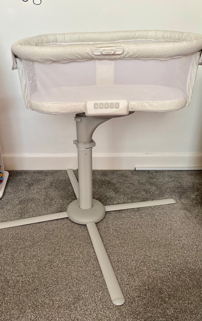 image for HALO BassiNest Premiere 360 Swivel Sleeper Bedside Crib height adjustable all beds 