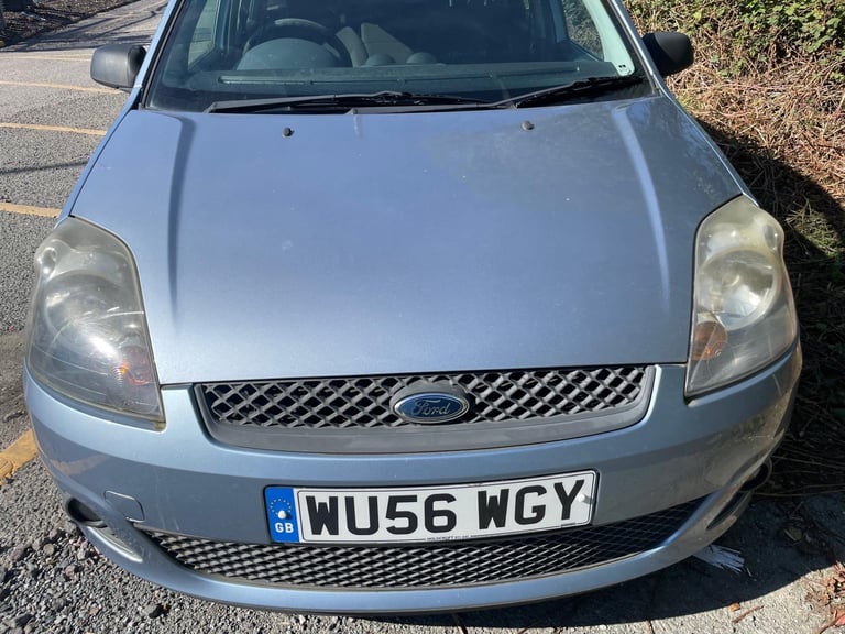 FORD FIESTA 1.4 ZETEC CLIMATE 56 REG BLUE 5 DOOR GENUINE 79155 MOT FEBRUARY 12TH 2026 LOW INSURANCE