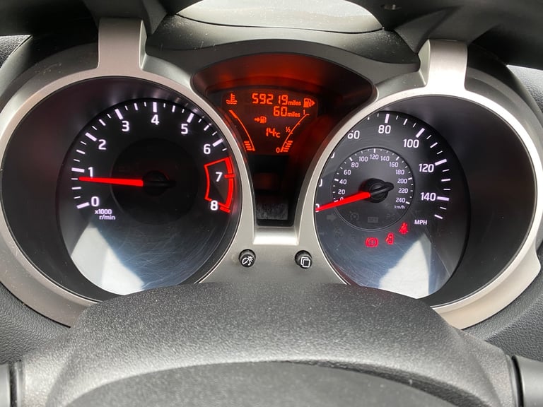 2014 Nissan, JUKE, Hatchback, Manual, 1197 (cc), 5 doors