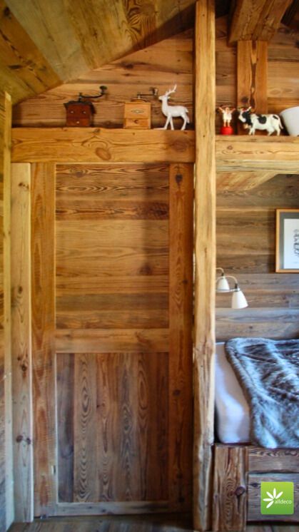 Interior doors made of old wood (solid wood)