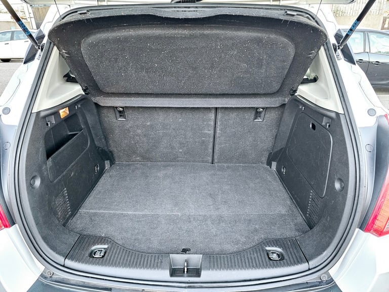 2015 Vauxhall Mokka 1.4T Exclusiv 5dr HATCHBACK Petrol Manual