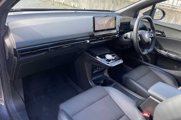 2023 MG MG4 64kWh Trophy Long Range Hatchback 5dr Electric Auto (203 ps) Hatchback Electric Autom...