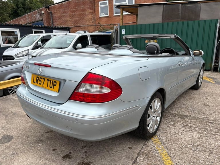 2007 Mercedes-Benz CLK 280 Elegance 2dr Tip Auto CONVERTIBLE Petrol Automatic
