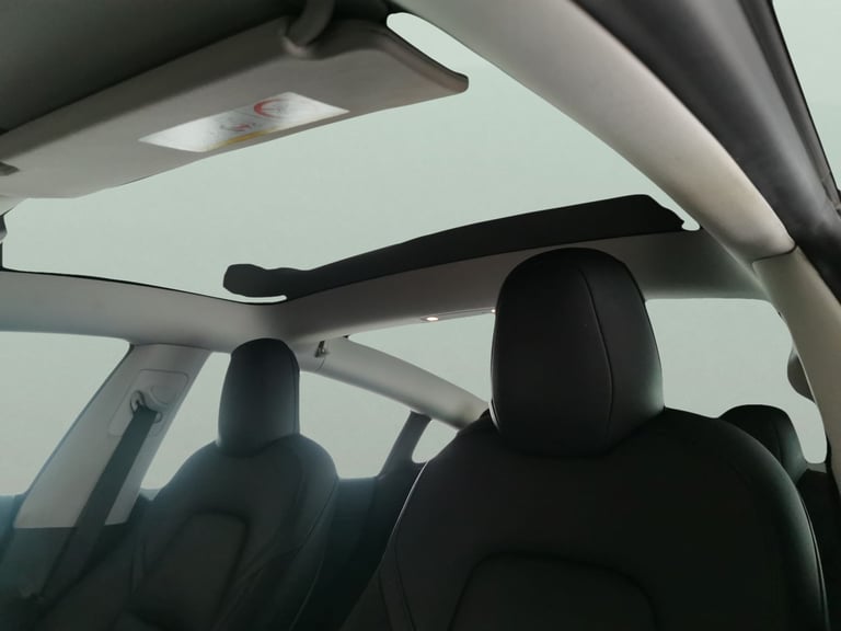 2021 Tesla Model 3 Standard Range Plus Saloon 4dr Electric Auto RWD (241 bhp) - AUTO PARK - LE Sa...